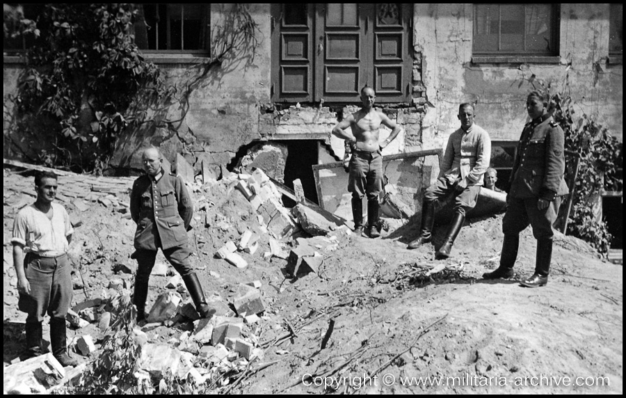 Polizei Bataillon 106, 9.Komp, Hamburg, Bundestrasse Kaserne, Germany 1940. With men from 3.kp, Pol.Btl.103.